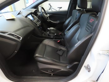 Used Ford Focus 2017 for sale - 77479505: Photo