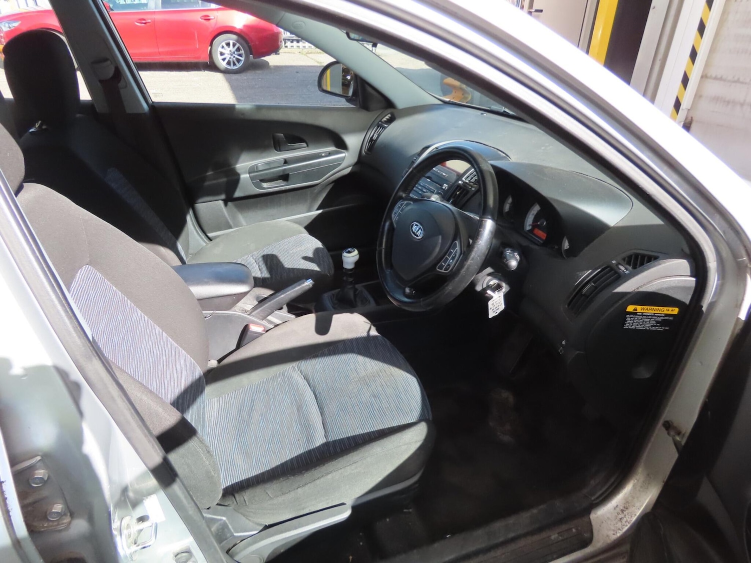 Used Kia Ceed 2009 for sale - 77970660: Photo 9