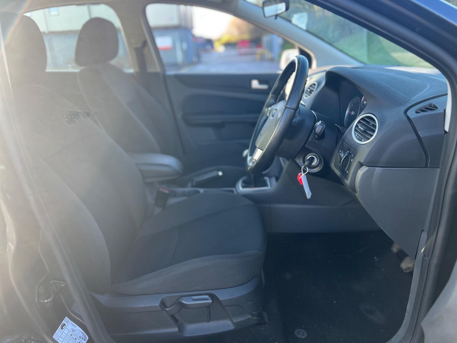 Used Ford Focus 2006 for sale - 76781778: Photo 12