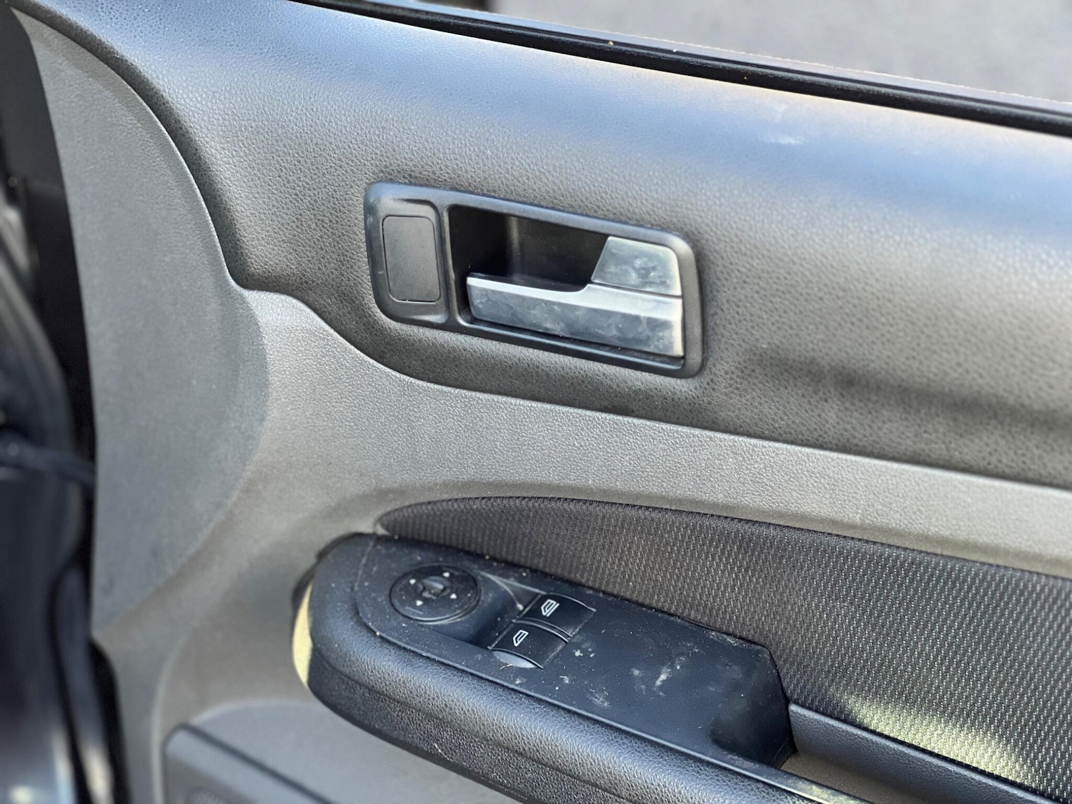 Used Ford Focus 2006 for sale - 76781778: Photo 34