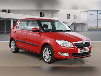 2010 (10) - 1.6 TDI Elegance Euro 5 5dr