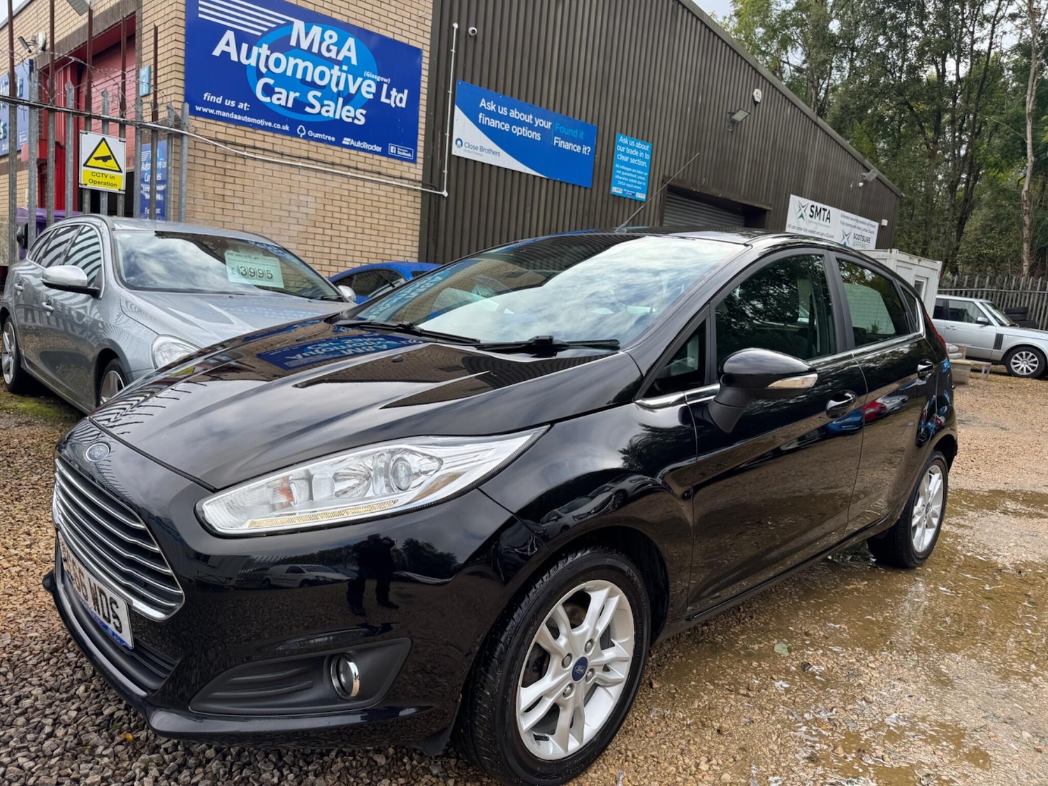 Used Ford Fiesta 2016 for sale - 76200313: Photo 1