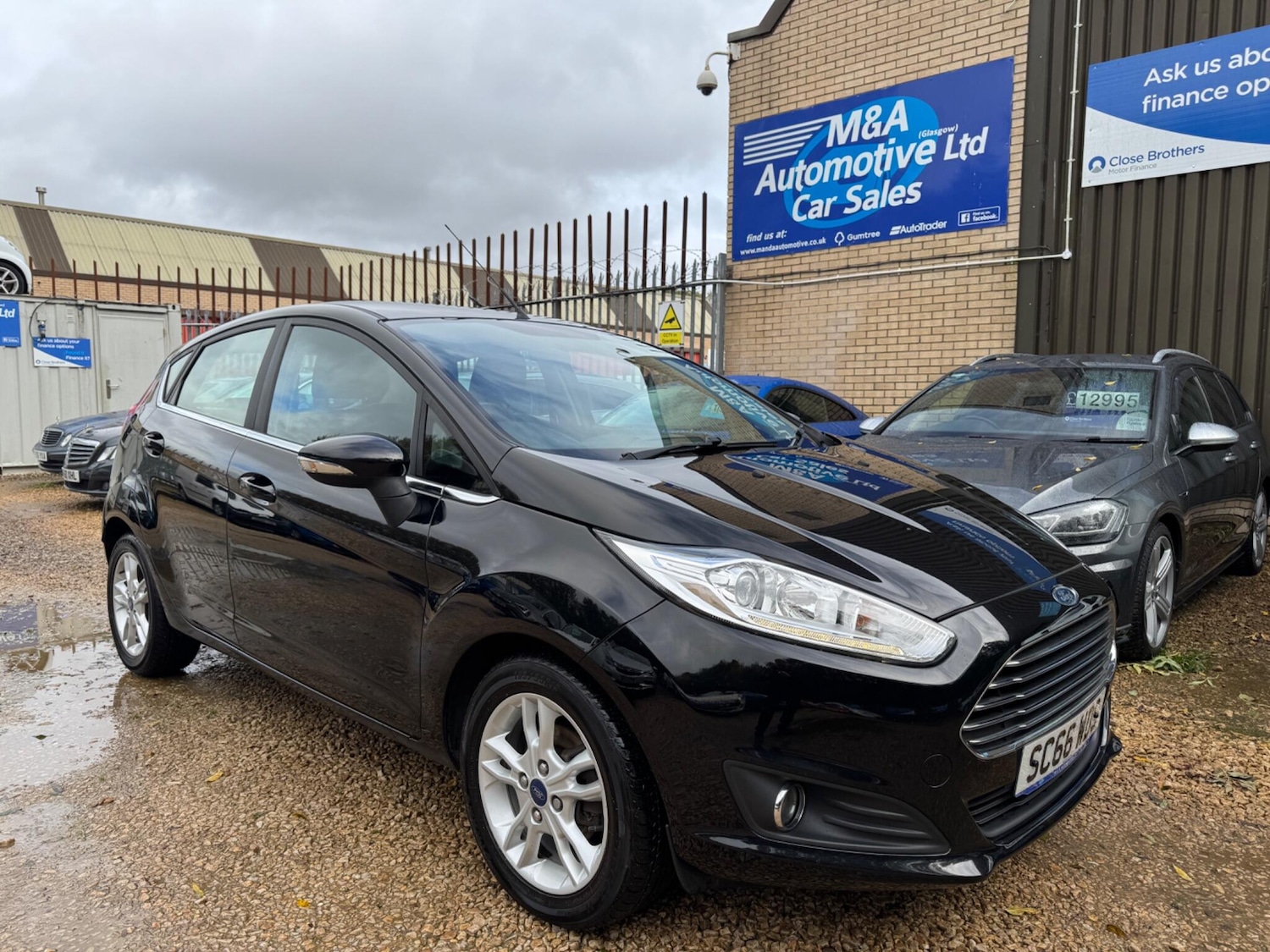 Used Ford Fiesta 2016 for sale - 76200313: Photo 2