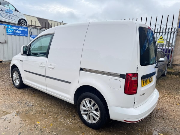 Used Volkswagen Caddy 2017 for sale - 76227583: Photo 6