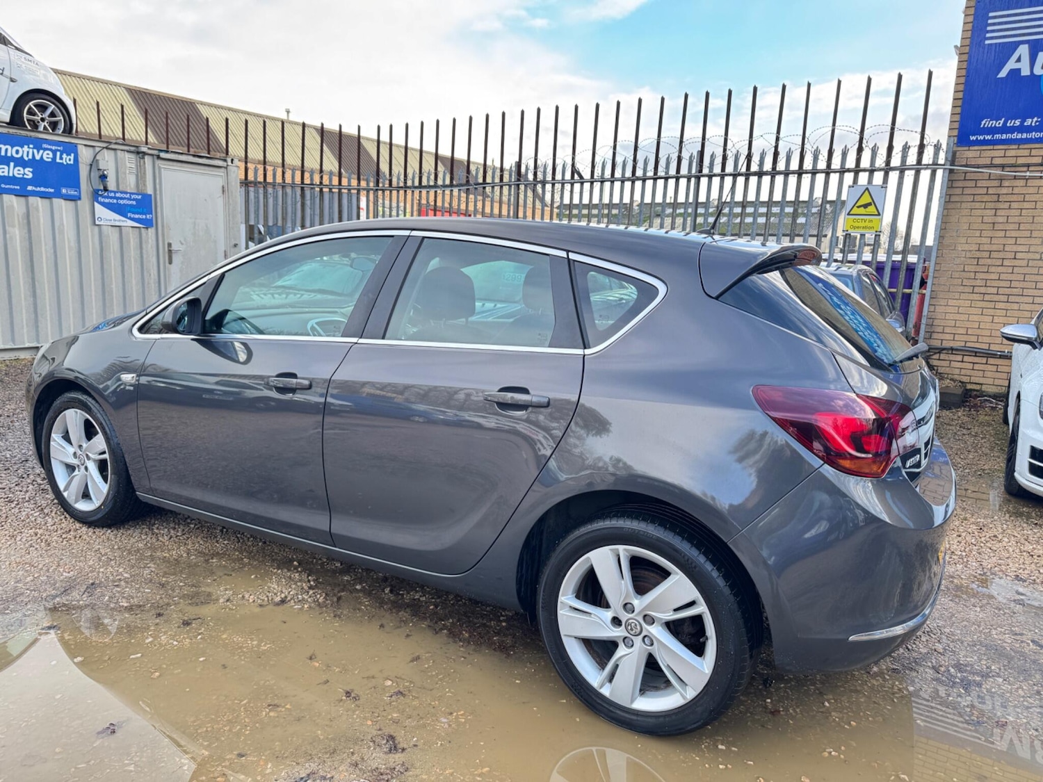 Used Vauxhall Astra 2014 for sale - 76802171: Photo 3
