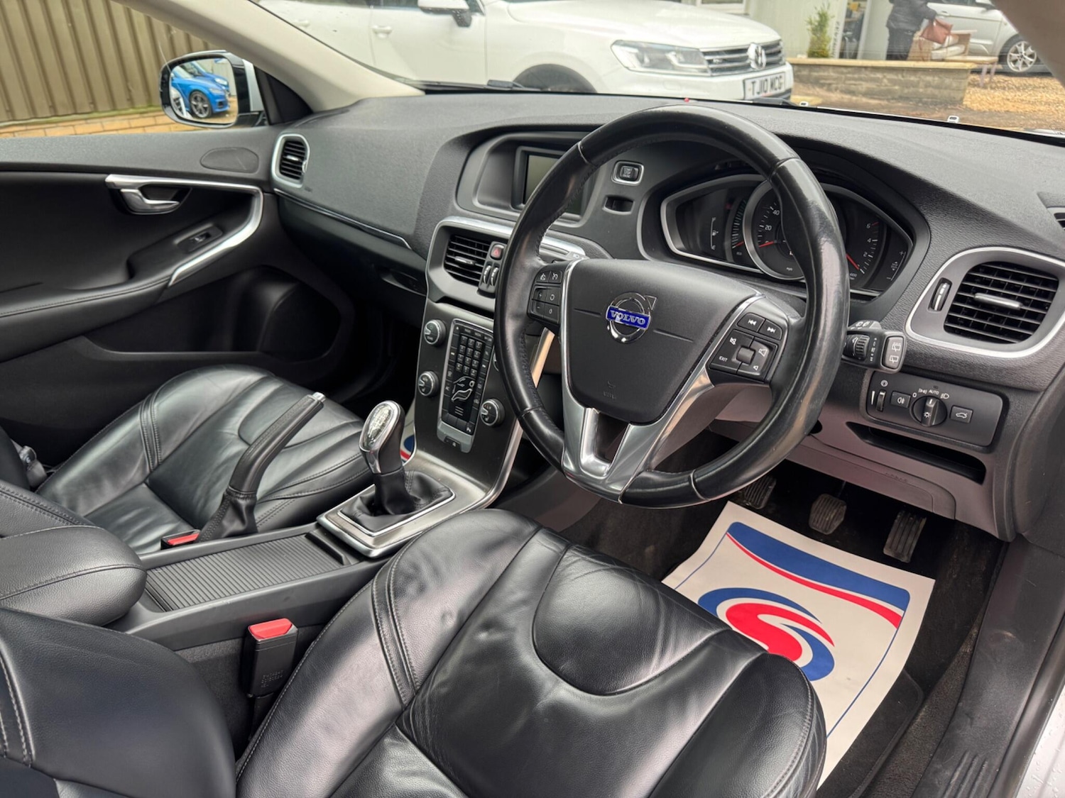 Used Volvo V40 for sale - 77613012: Photo 10