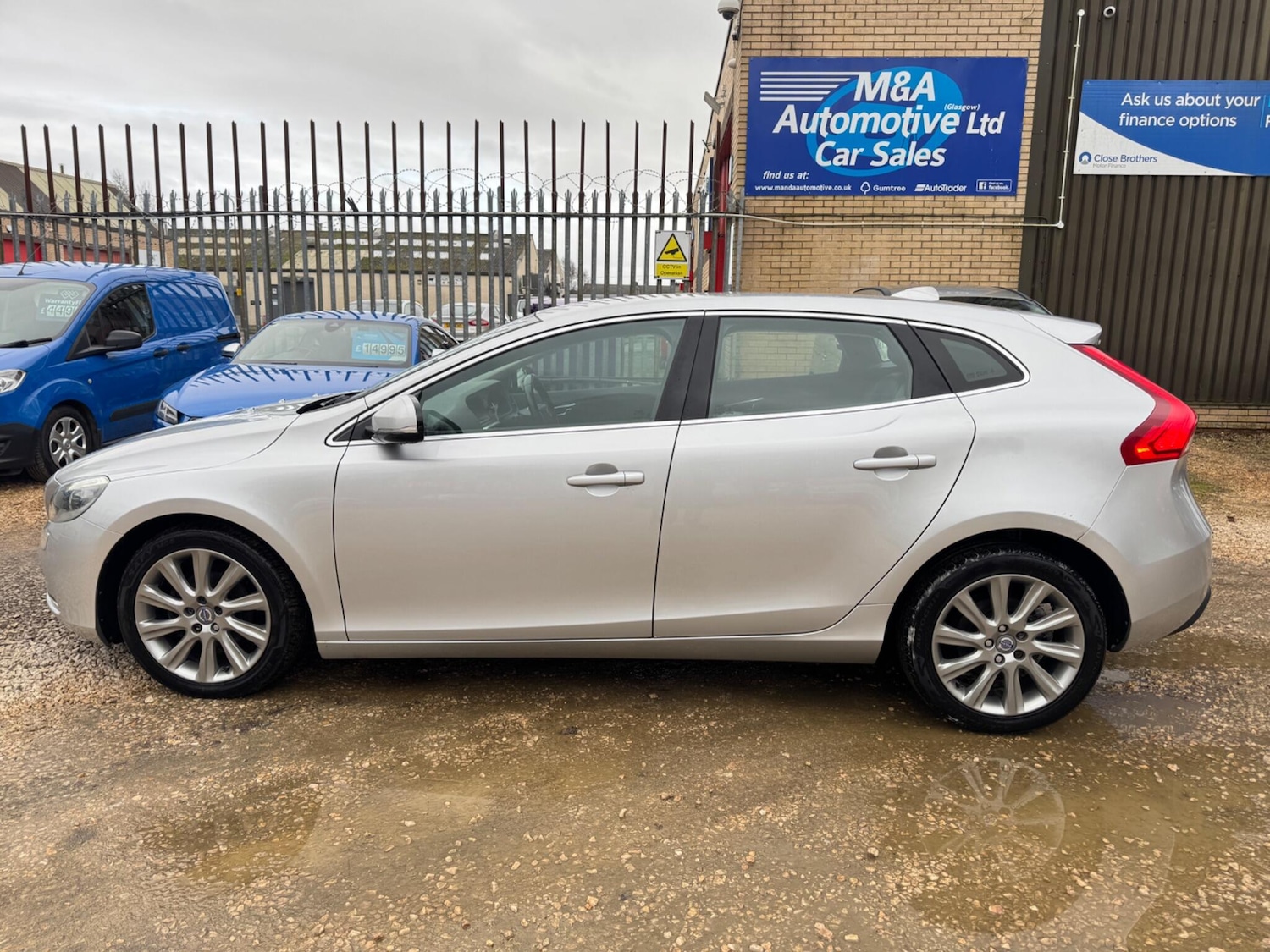 Used Volvo V40 for sale - 77613012: Photo 5