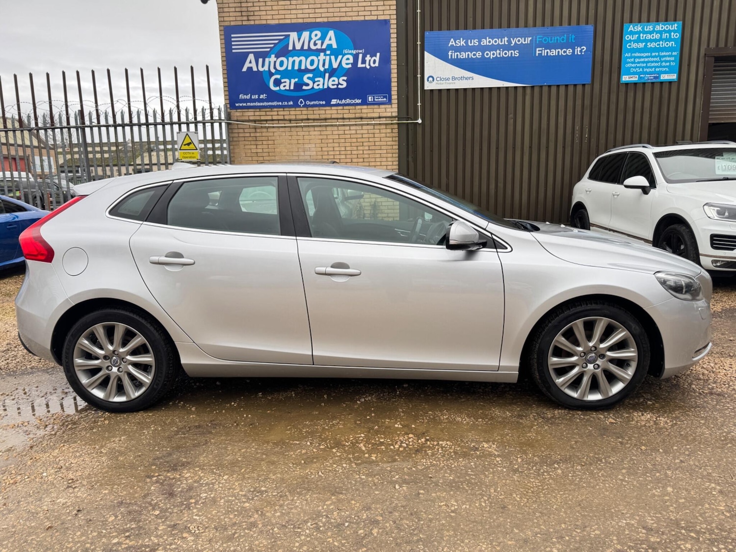 Used Volvo V40 for sale - 77613012: Photo 6