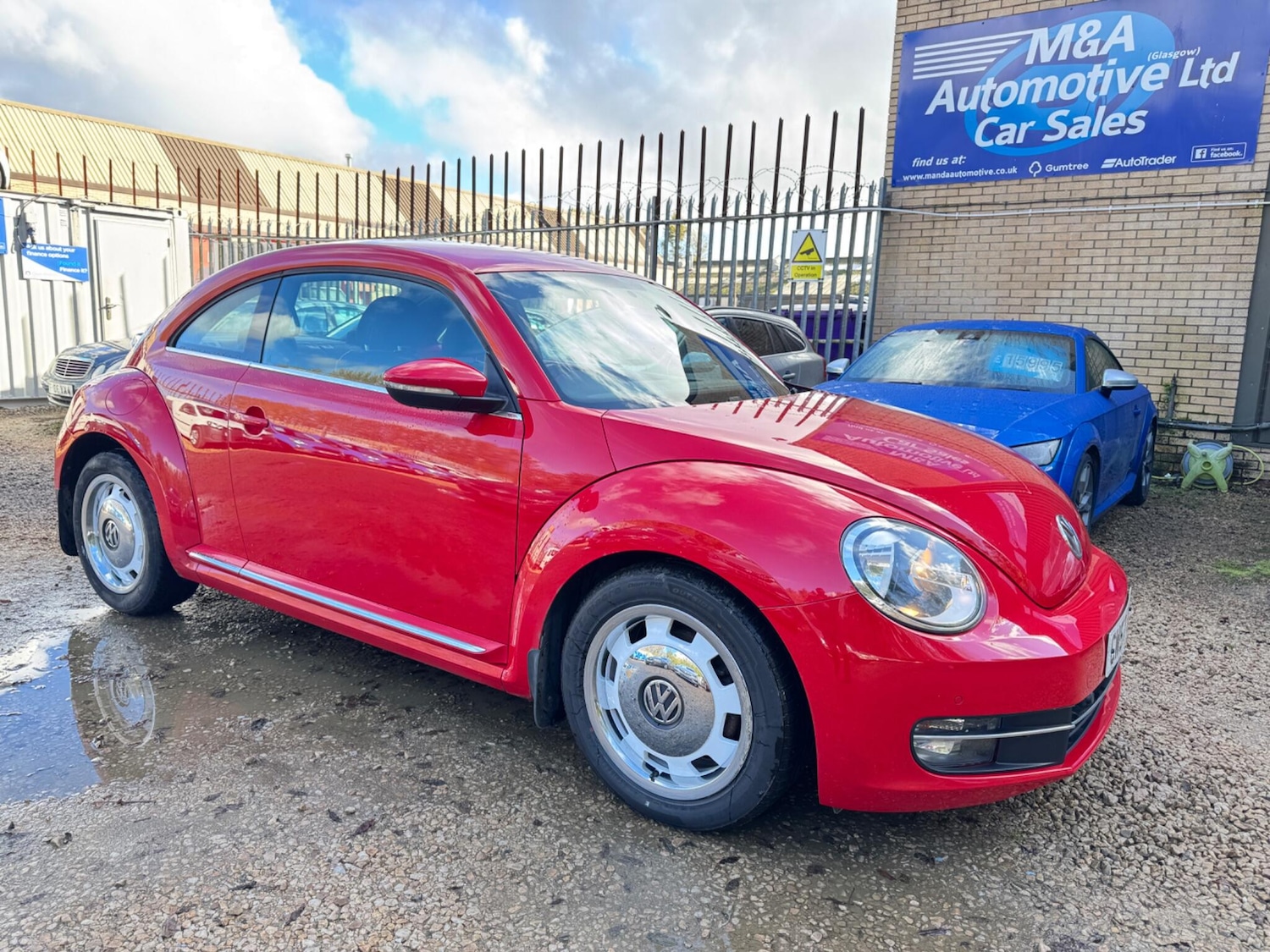 Used Volkswagen Beetle 2012 for sale - 76325995: Photo 2