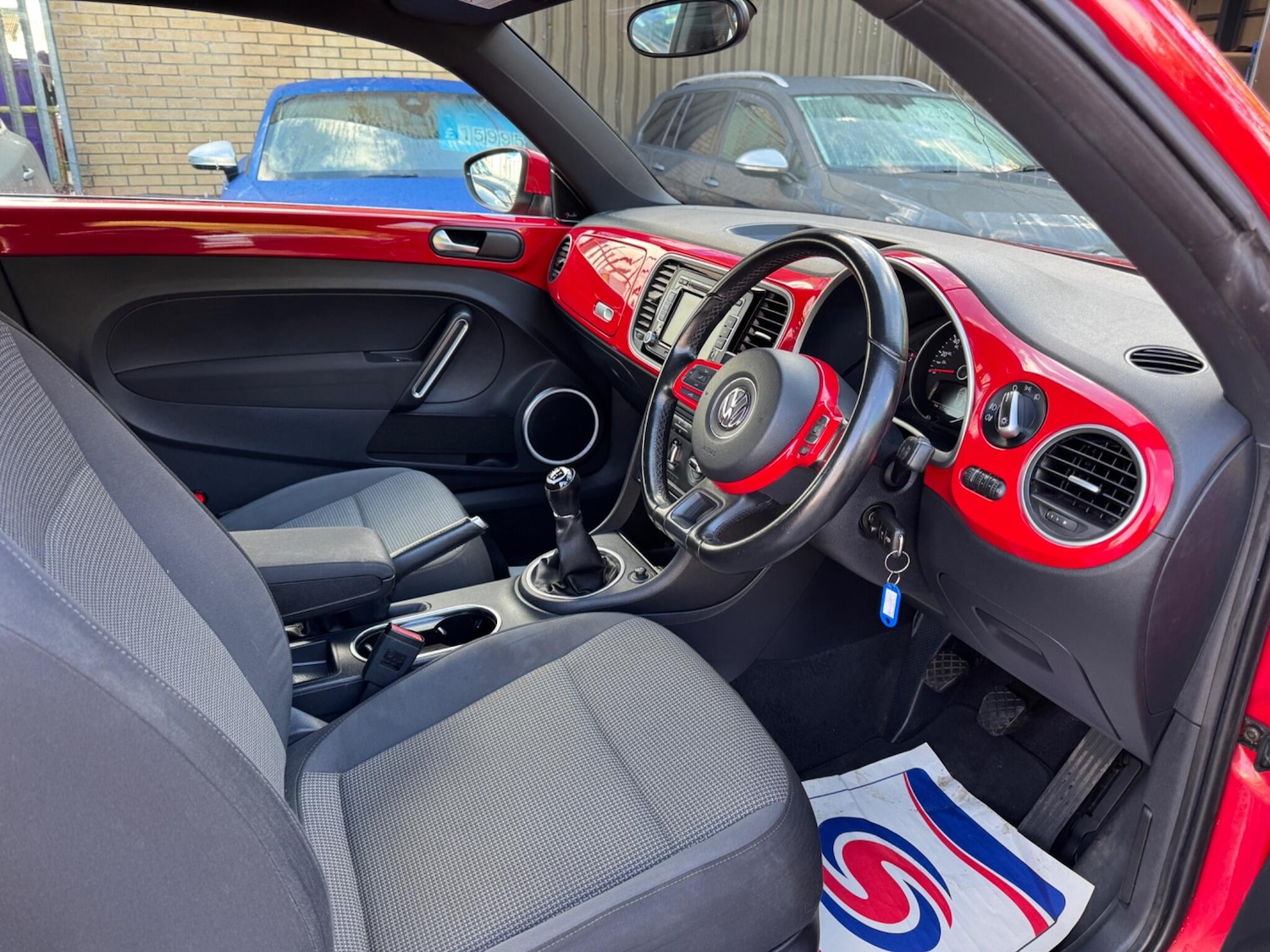 Used Volkswagen Beetle 2012 for sale - 76325995: Photo 7