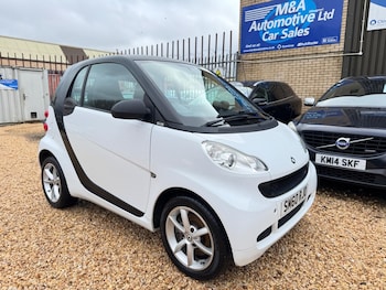 Used smart fortwo 2011 for sale - 77940358: Photo