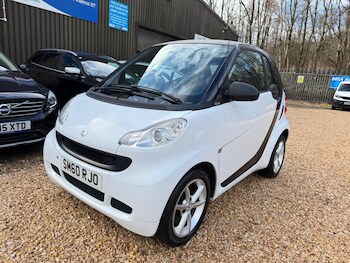 Used smart fortwo 2011 for sale - 77940358: Photo