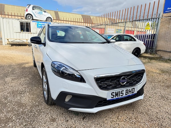 Used Volvo V40 Cross Country 2015 for sale - 75493499: Photo 7