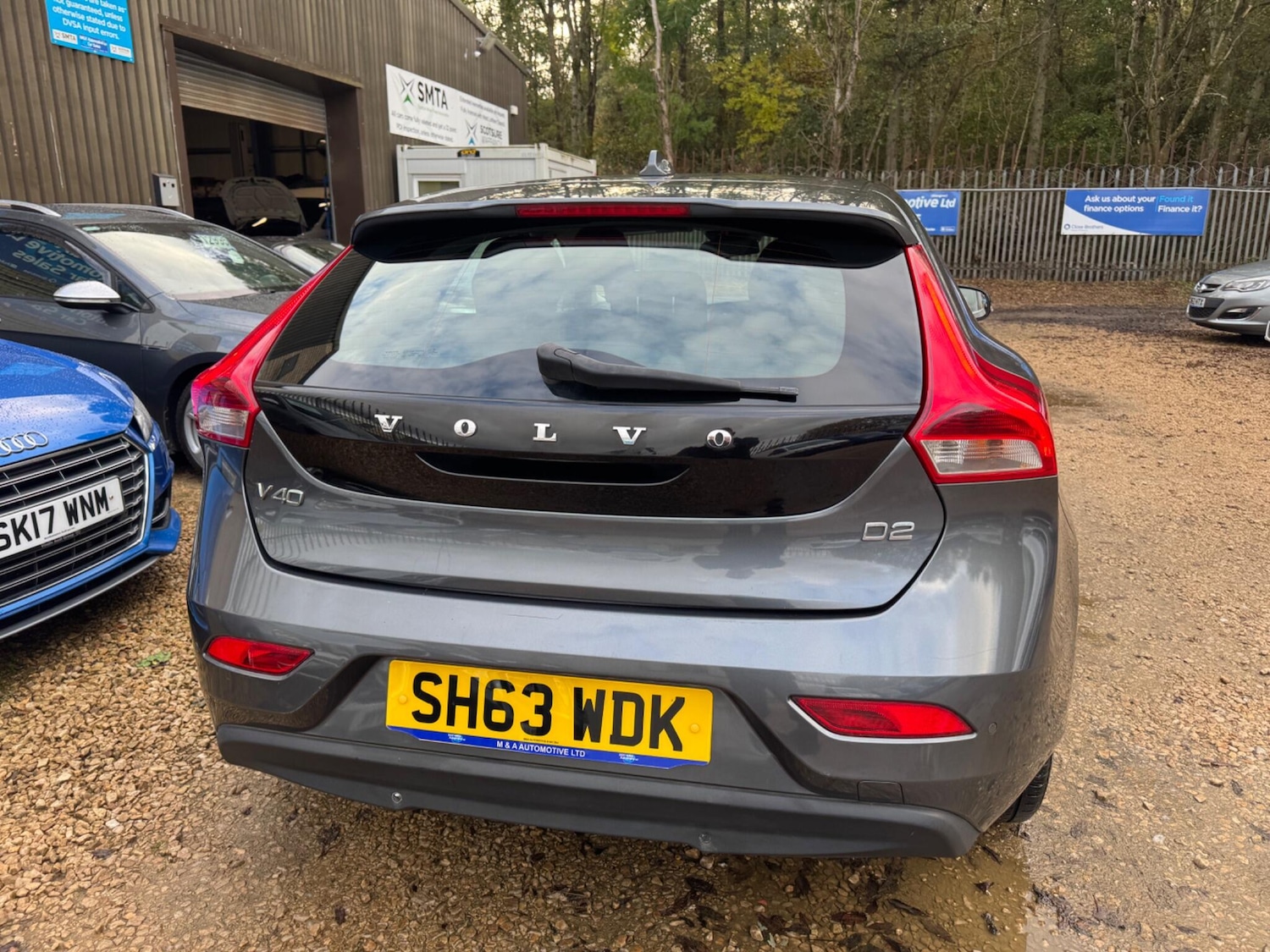 Used Volvo V40 2014 for sale - 76327040: Photo 10