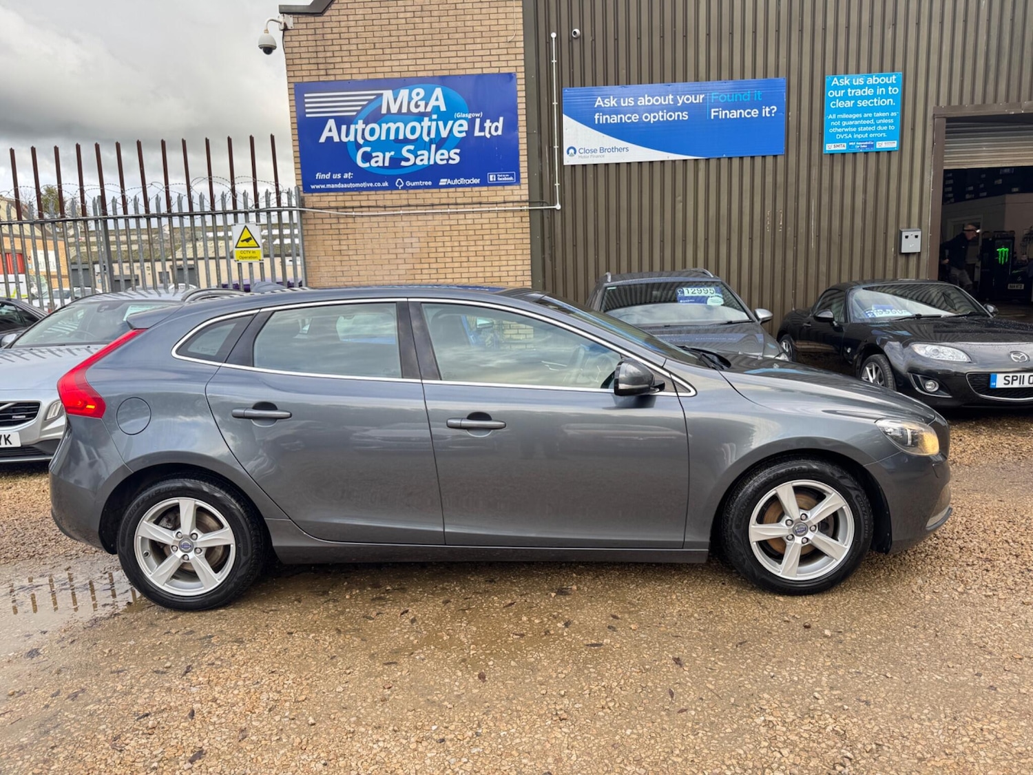 Used Volvo V40 2014 for sale - 76327040: Photo 7