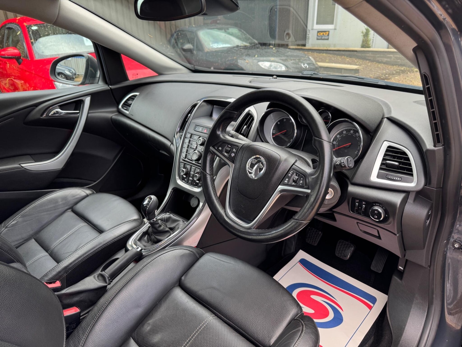 Used Vauxhall Astra 2013 for sale - 76472782: Photo 10