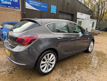 Used Vauxhall Astra 2013 for sale - 76472782: Photo