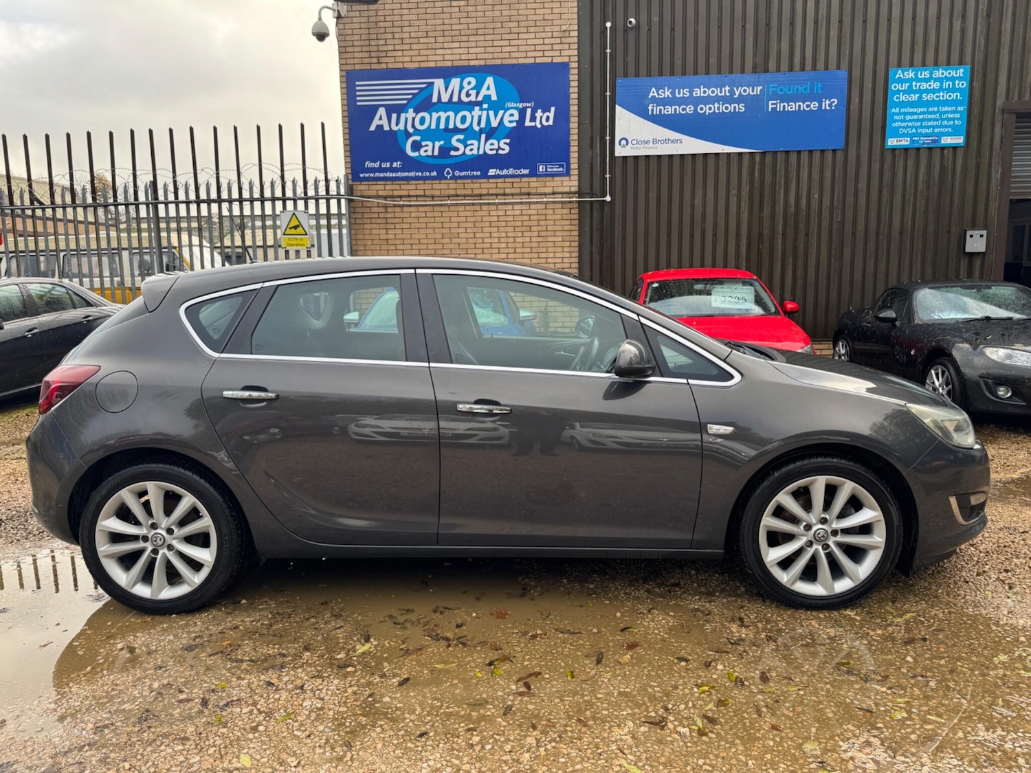 Used Vauxhall Astra 2013 for sale - 76472782: Photo 6