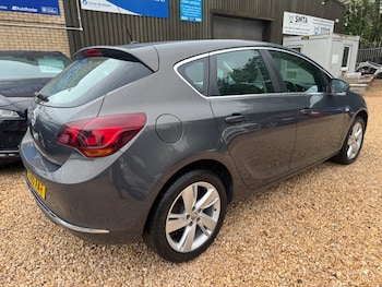 Used Vauxhall Astra 2015 for sale - 78783507: Photo