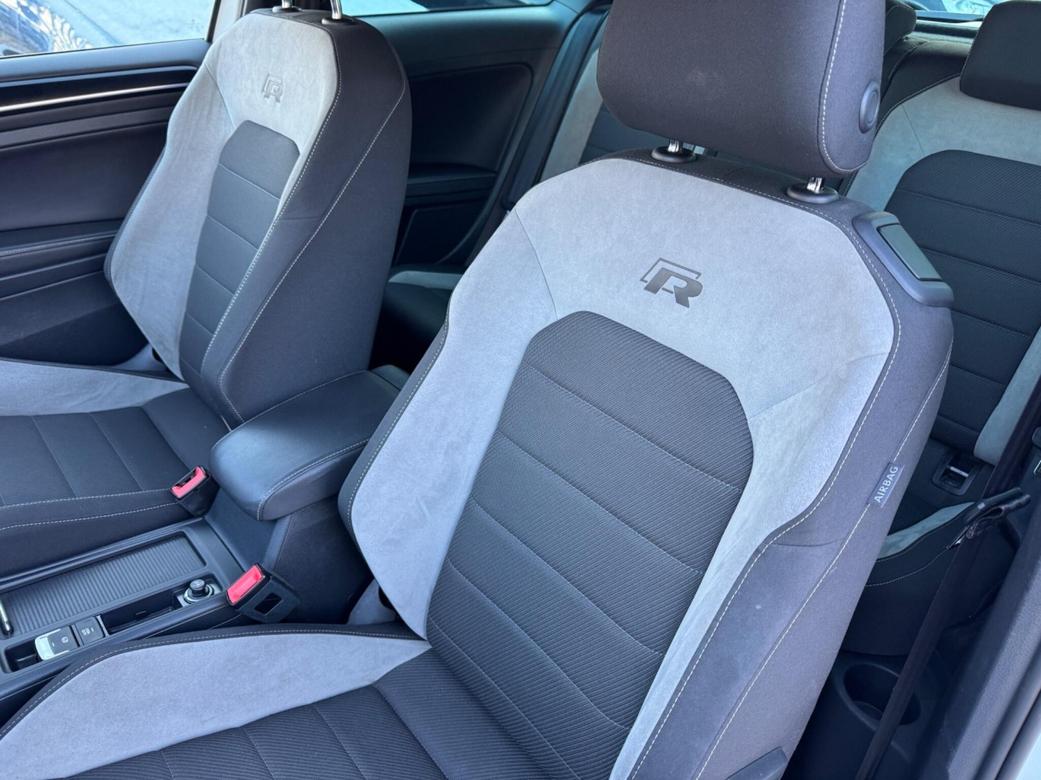 Used Volkswagen Golf 2015 for sale - 76633413: Photo 16