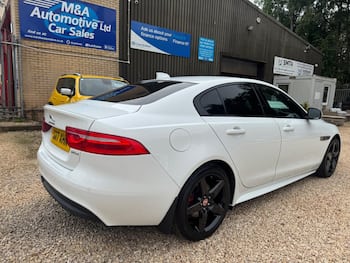 Used Jaguar XE 2017 for sale - 79609798: Photo