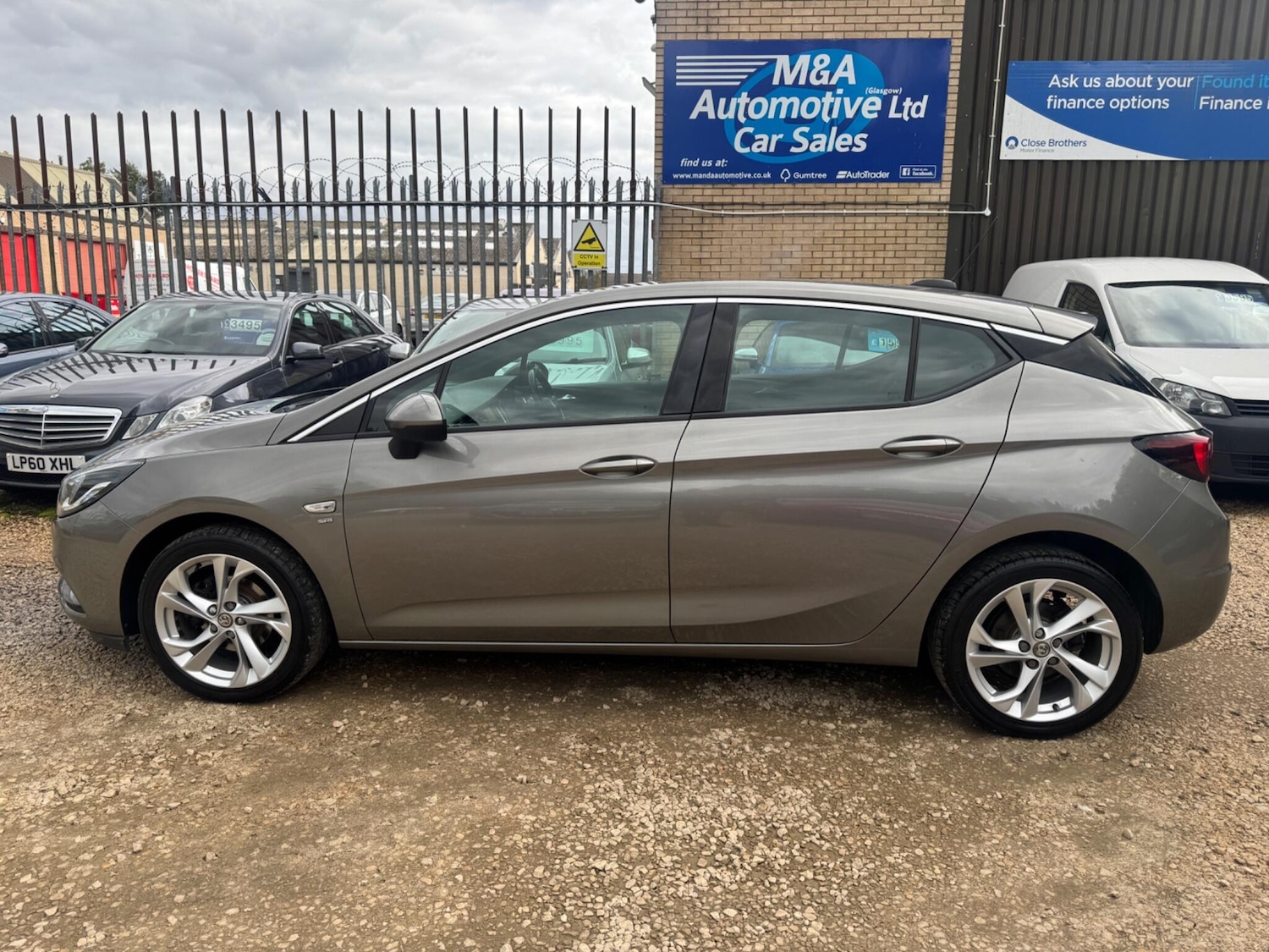 Used Vauxhall Astra 2016 for sale - 76084065: Photo 5