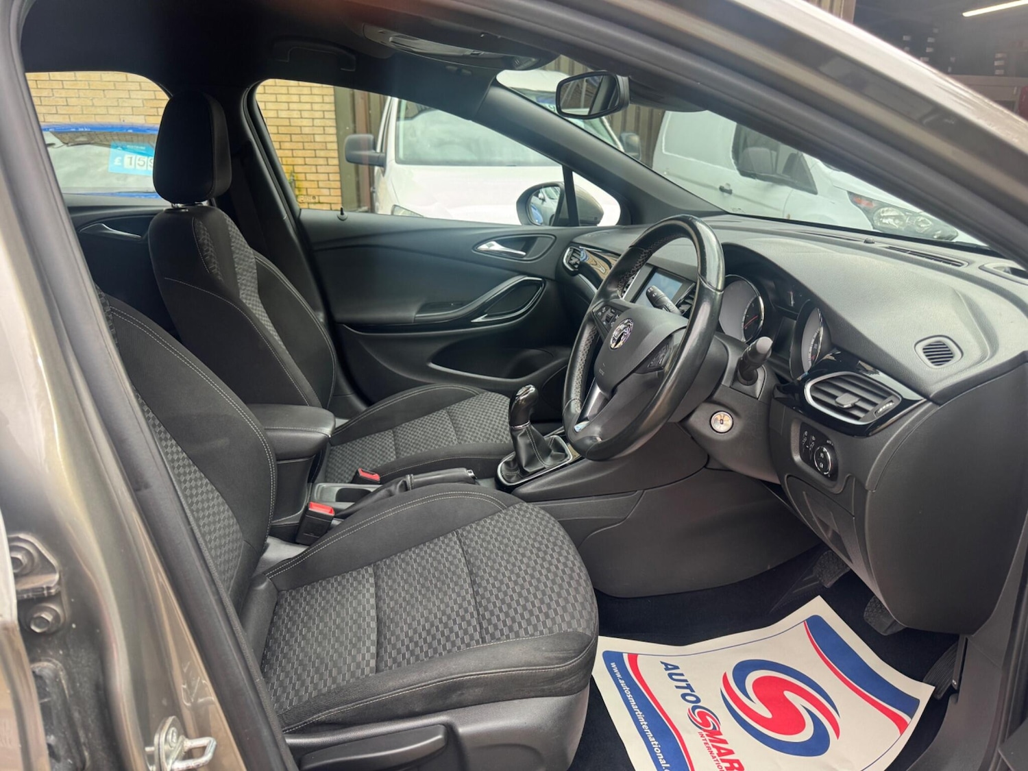 Used Vauxhall Astra 2016 for sale - 76084065: Photo 9