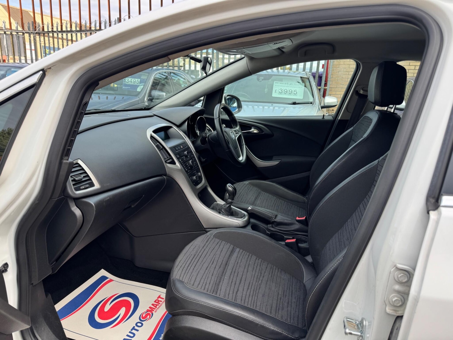 Used Vauxhall Astra 2014 for sale - 76013331: Photo 11