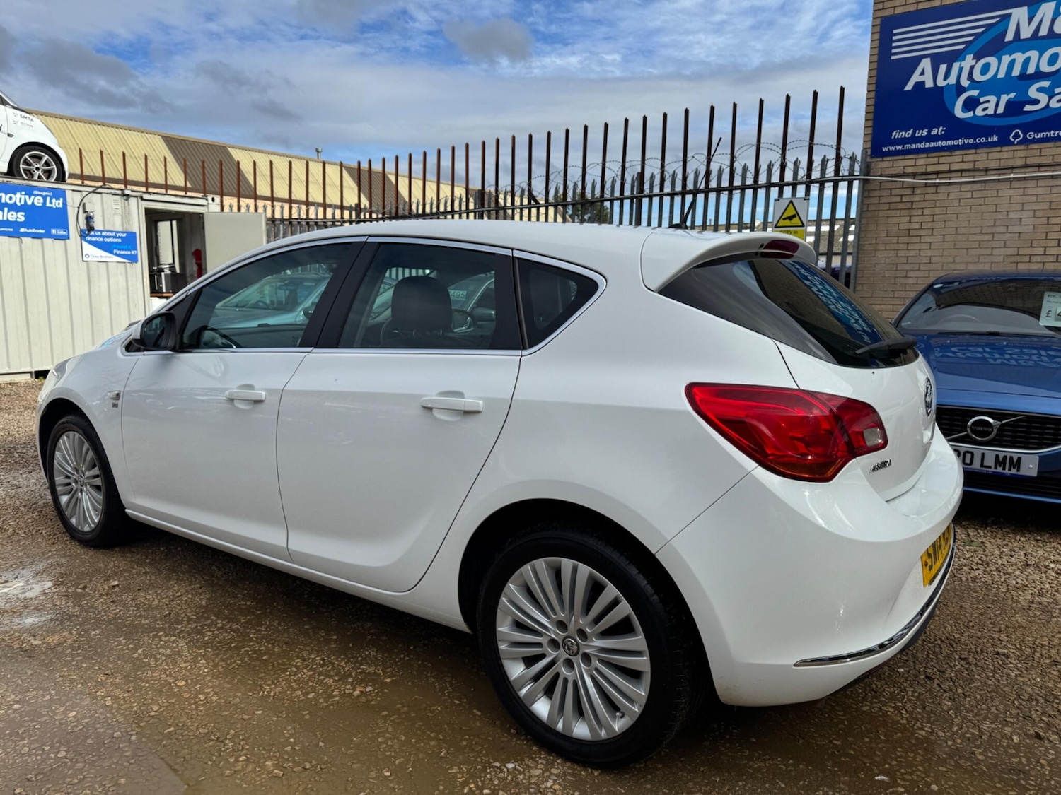 Used Vauxhall Astra 2014 for sale - 76013331: Photo 4