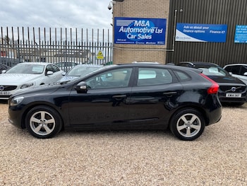 Used Volvo V40 2014 for sale - 78562007: Photo