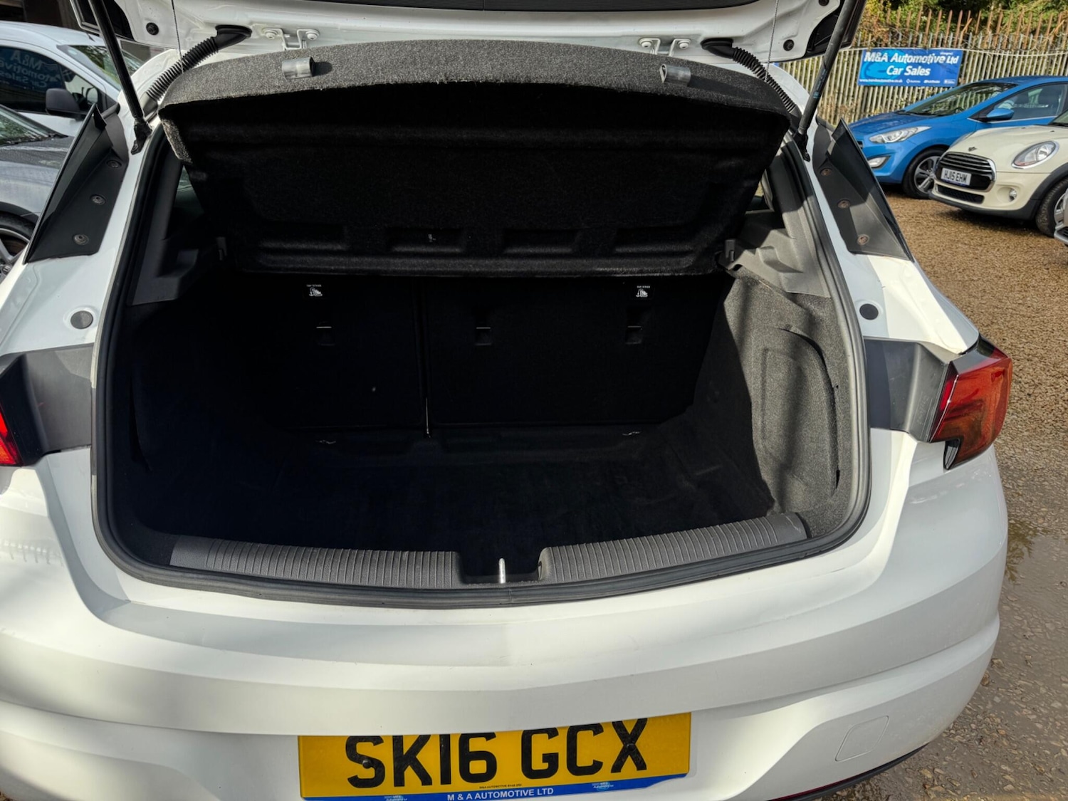 Used Vauxhall Astra 2016 for sale - 76166920: Photo 15