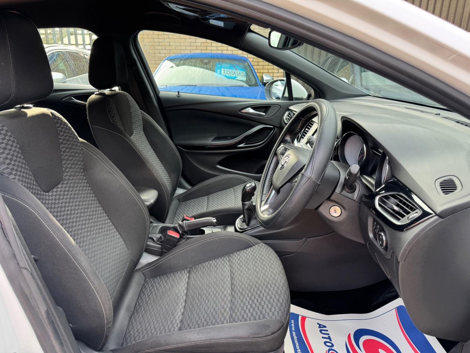 Used Vauxhall Astra 2016 for sale - 76166920: Photo 9