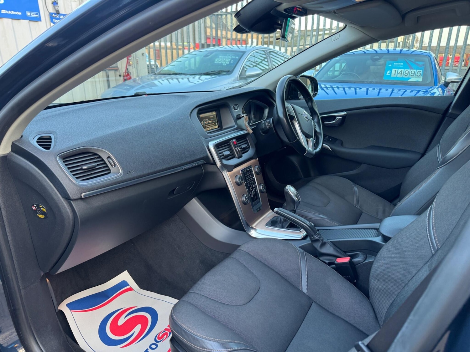 Used Volvo V40 Cross Country for sale - 77768411: Photo 12