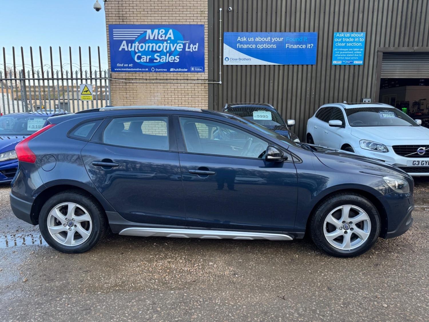 Used Volvo V40 Cross Country for sale - 77768411: Photo 6