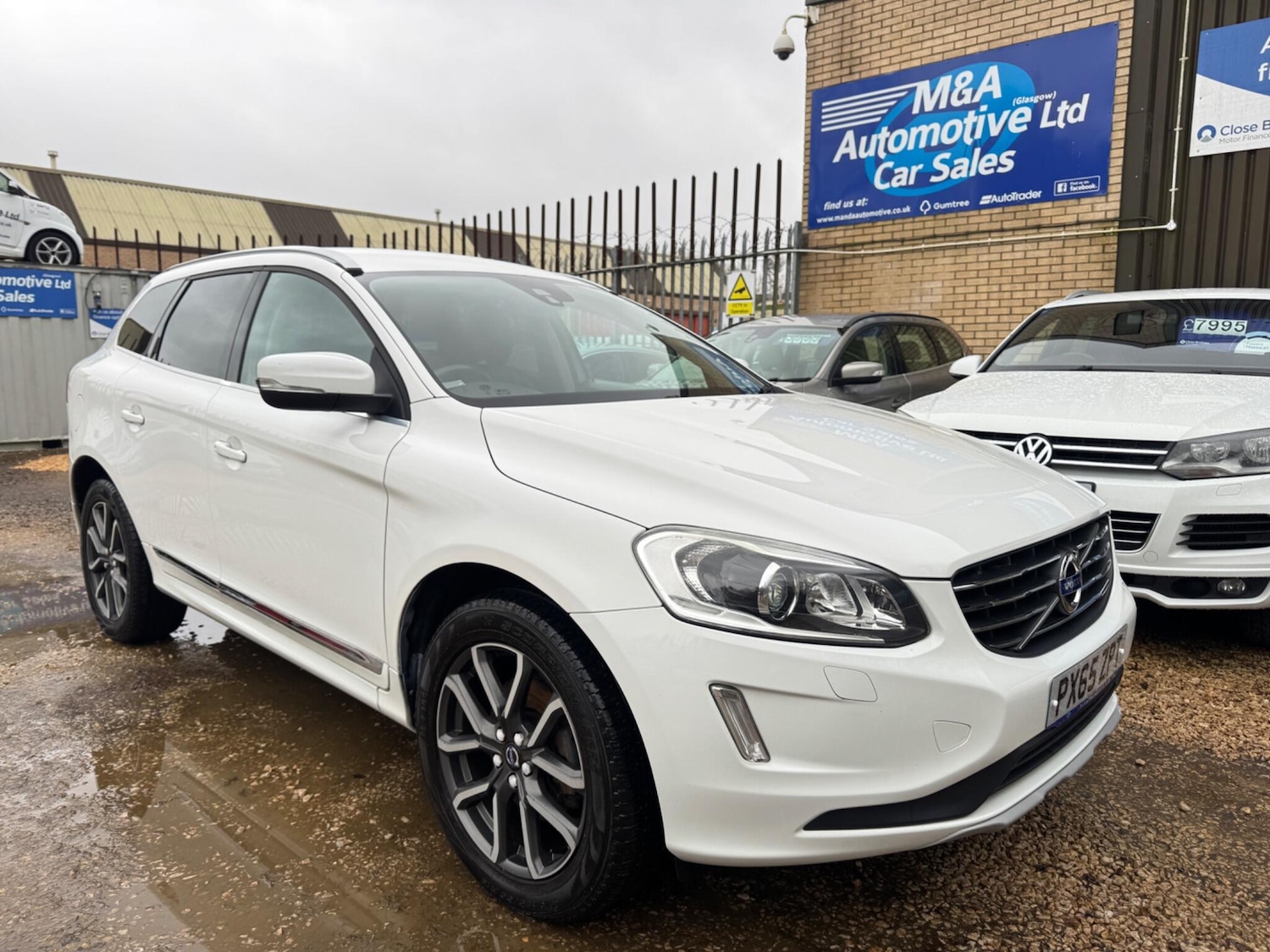Used Volvo XC60 for sale - 77511048: Photo 2