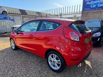 Used Ford Fiesta 2015 for sale - 78115856: Photo