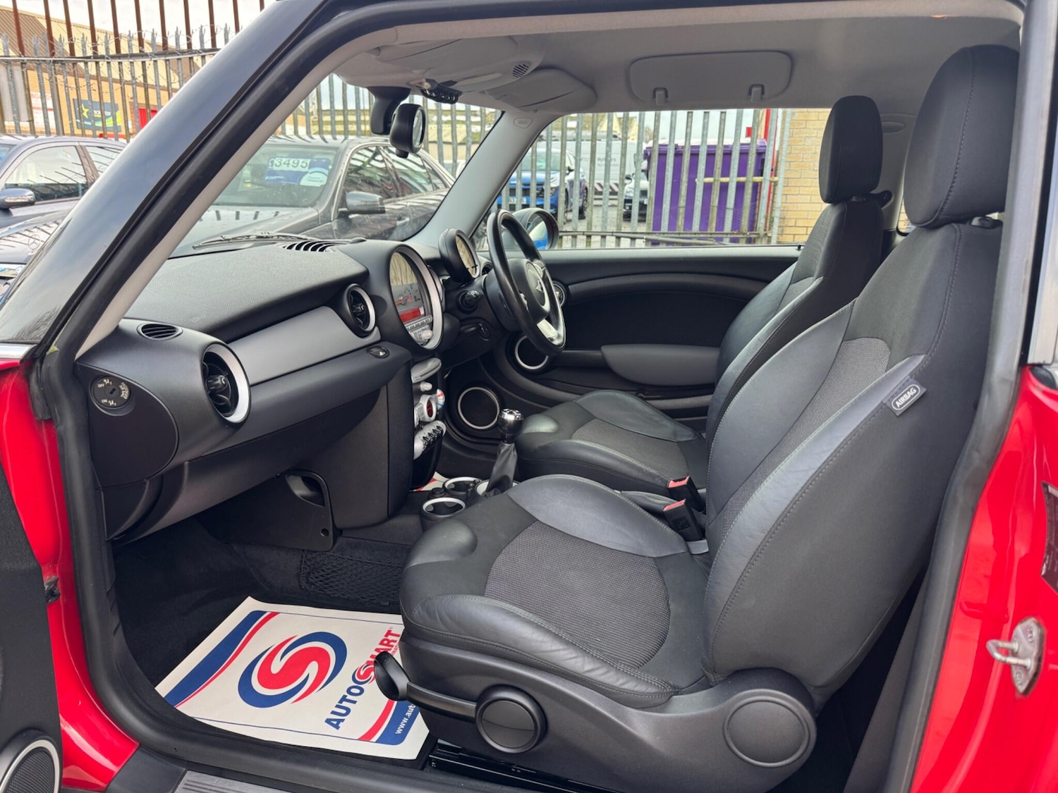 Used MINI Hatch 2009 for sale - 78087199: Photo 15