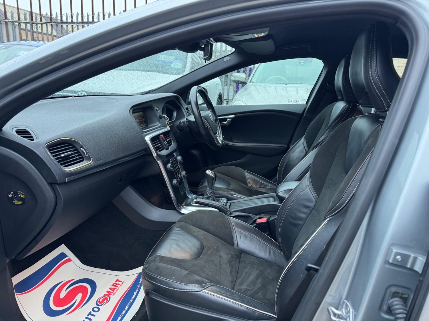 Used Volvo V40 2015 for sale - 77425822: Photo 12