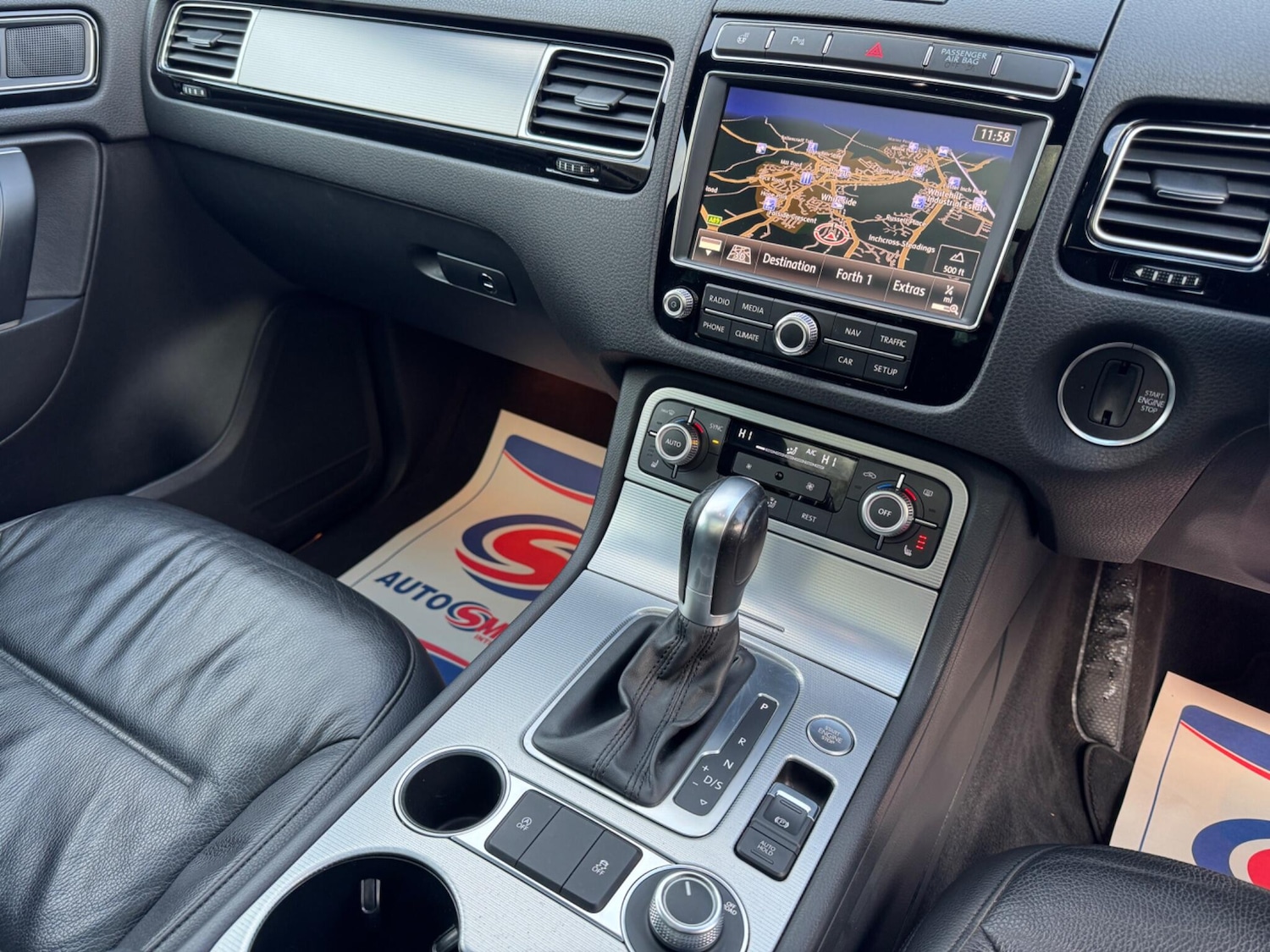 Used Volkswagen Touareg for sale - 77016171: Photo 14