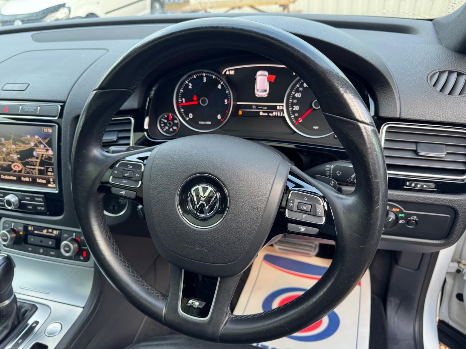 Used Volkswagen Touareg for sale - 77016171: Photo 16