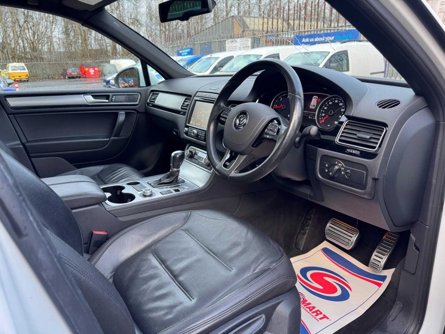 Used Volkswagen Touareg for sale - 77016171: Photo 17