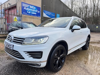 Used Volkswagen Touareg 2016 for sale - 77016171: Photo