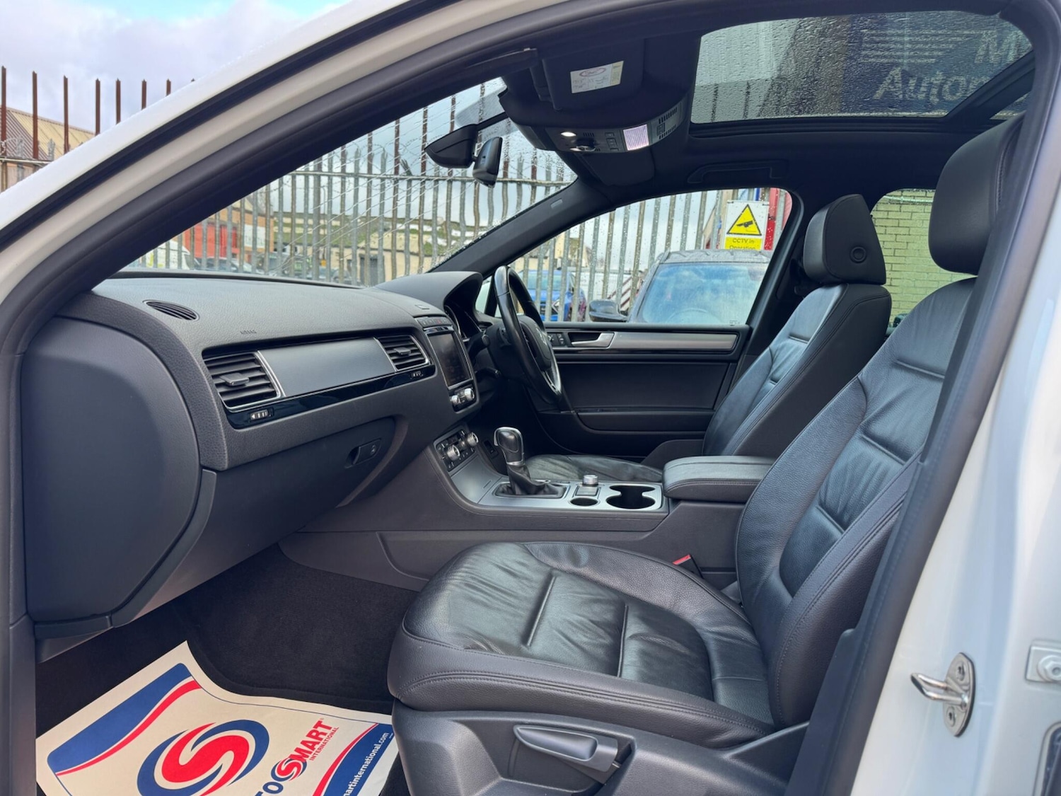 Used Volkswagen Touareg for sale - 77016171: Photo 21