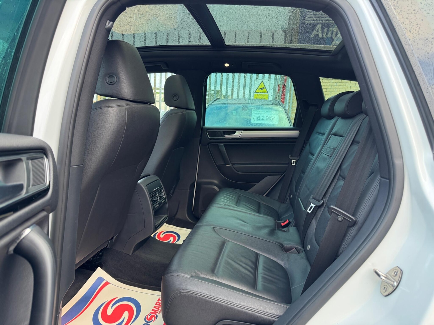 Used Volkswagen Touareg for sale - 77016171: Photo 23