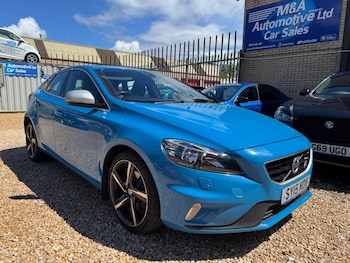 Used Volvo V40 2015 for sale - 78878041: Photo