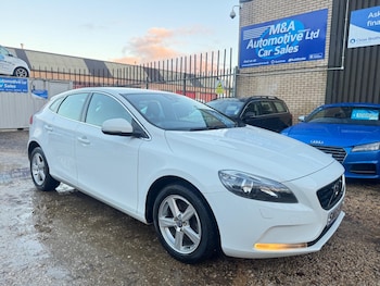 Used Volvo V40 2016 for sale - 76584424: Photo