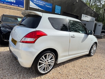 Used Suzuki Swift 2014 for sale - 78685227: Photo