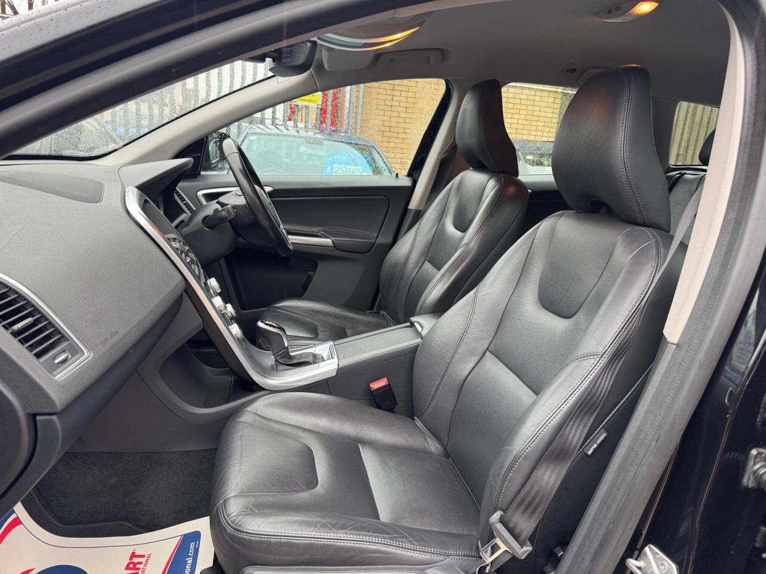 Used Volvo XC60 2017 for sale - 76619833: Photo 18