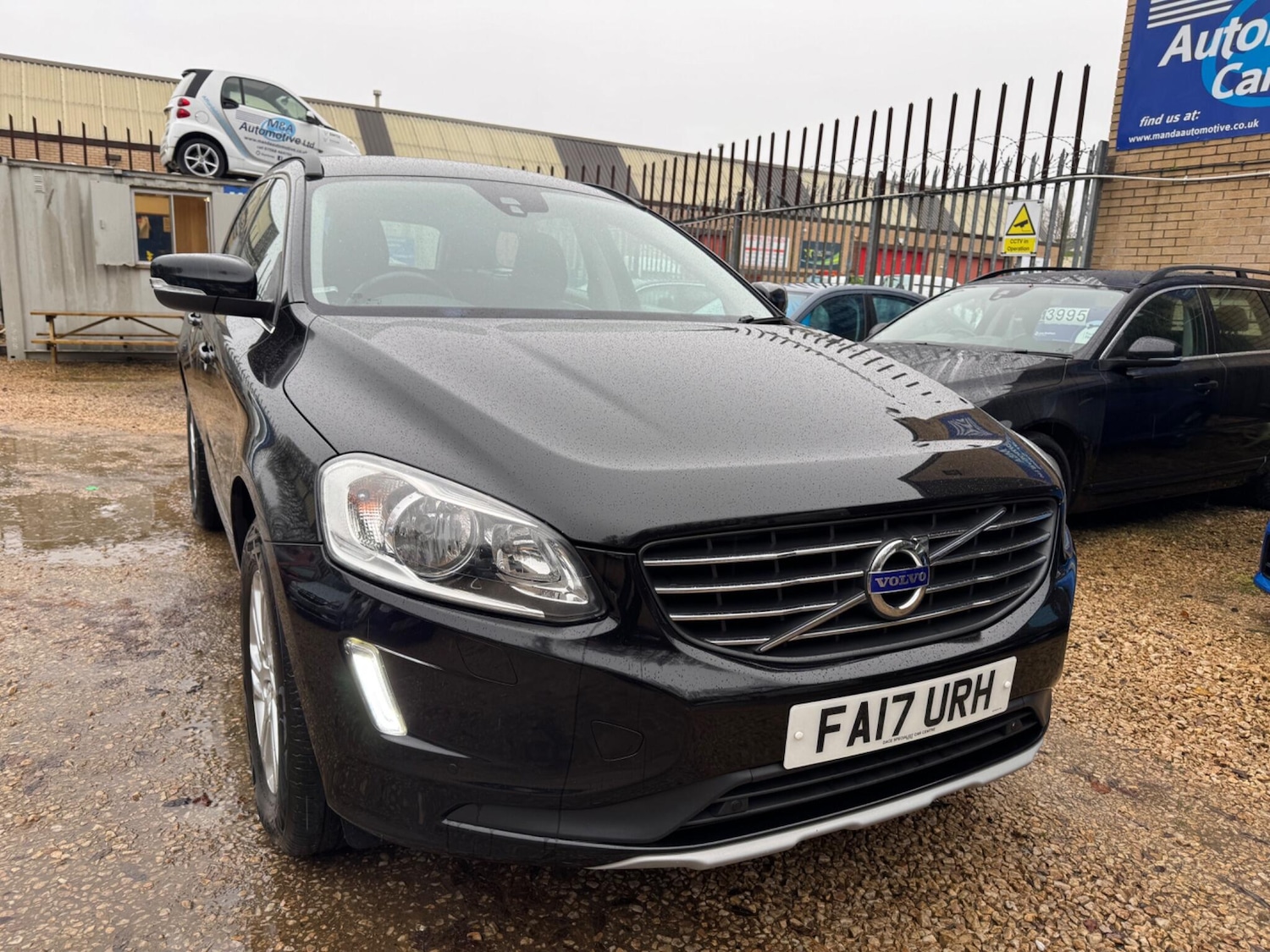 Used Volvo XC60 2017 for sale - 76619833: Photo 7