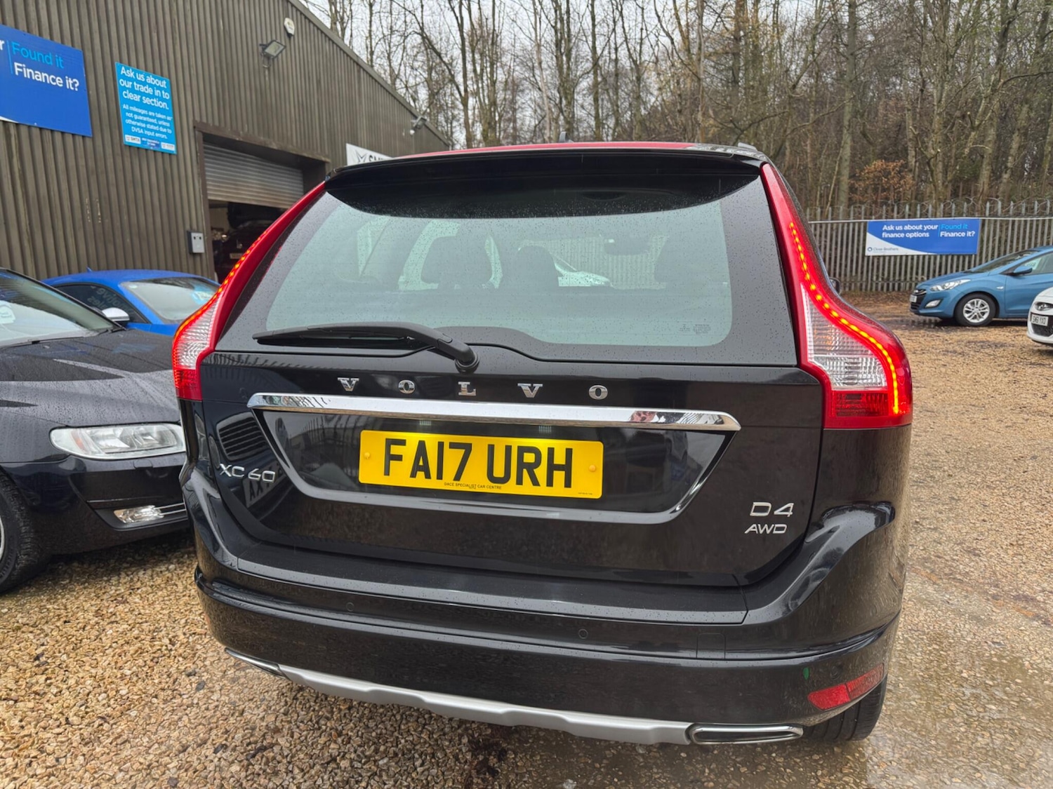 Used Volvo XC60 2017 for sale - 76619833: Photo 9